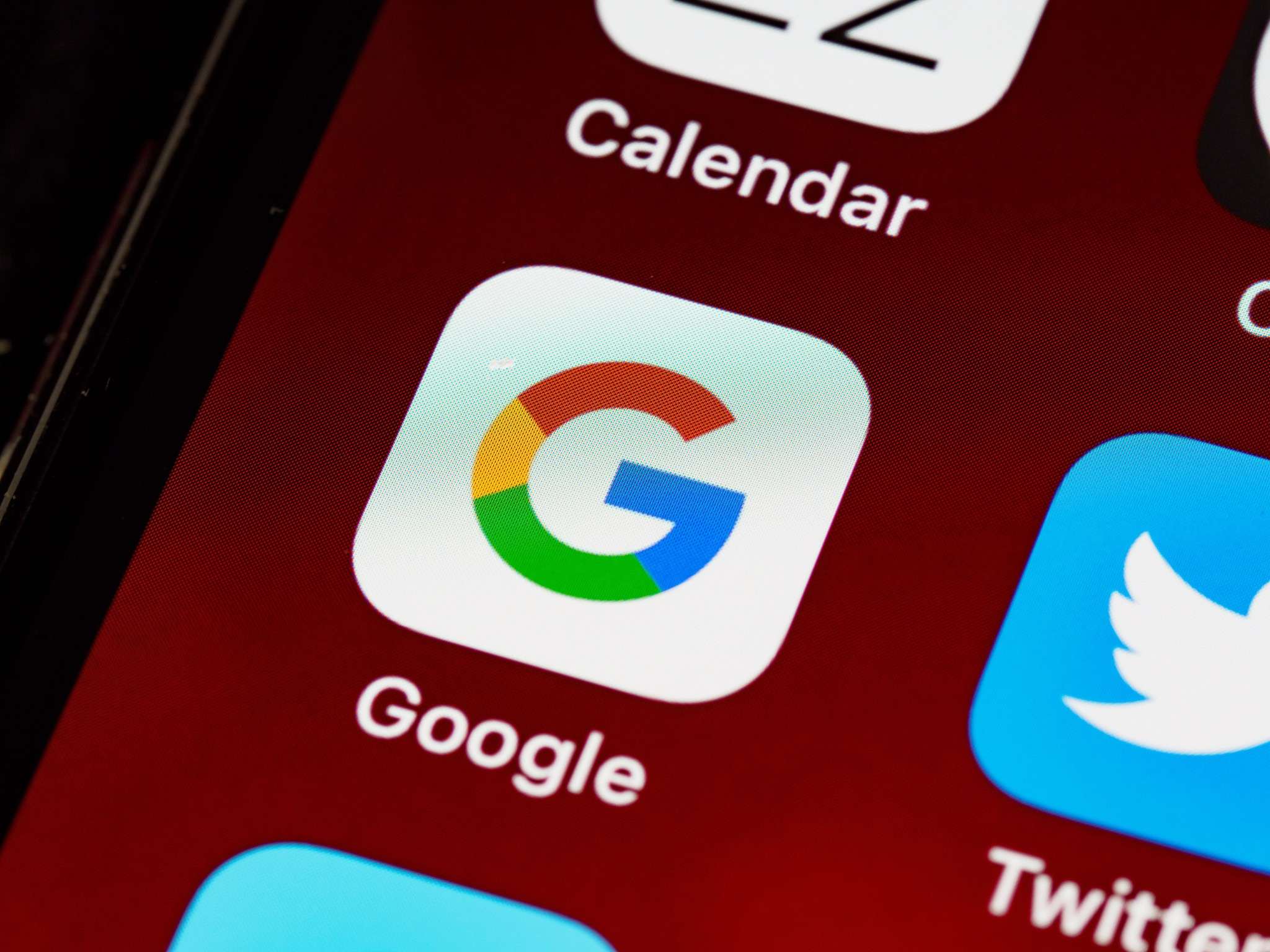 Mobile marketing per hotel: come convertire gli utenti che cercano e prenotano da smartphone